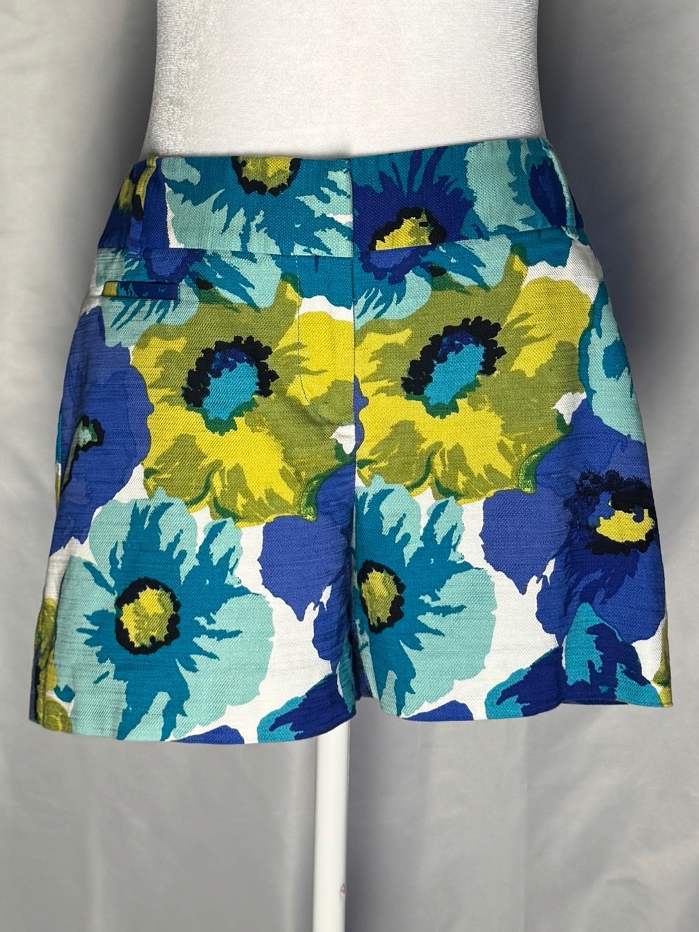 LOFT Floral Print Shorts Women’s Size 6 Blue Green Tailored Summer Shorts